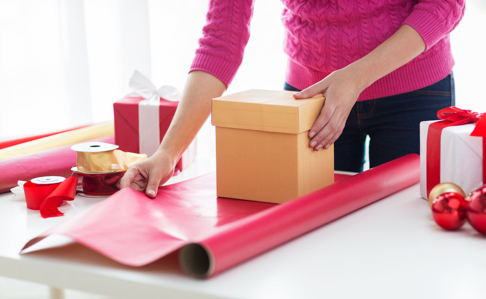 5 Ways to Properly Wrap a Gift