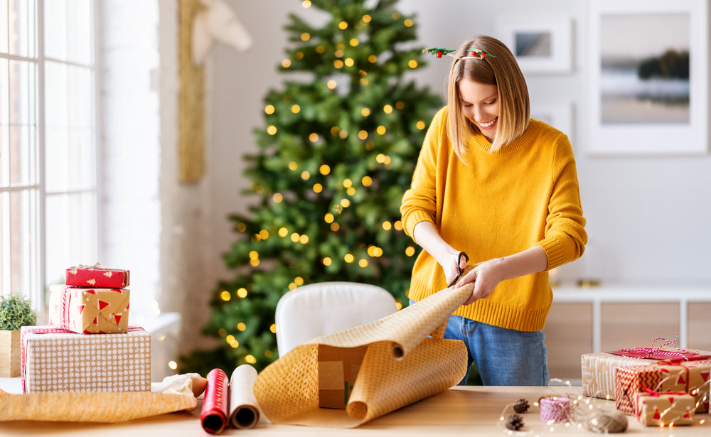 Wrapping Paper Time How Much Wrapping Paper (Size and Measuring) Do I Need? - Waterleaf ...