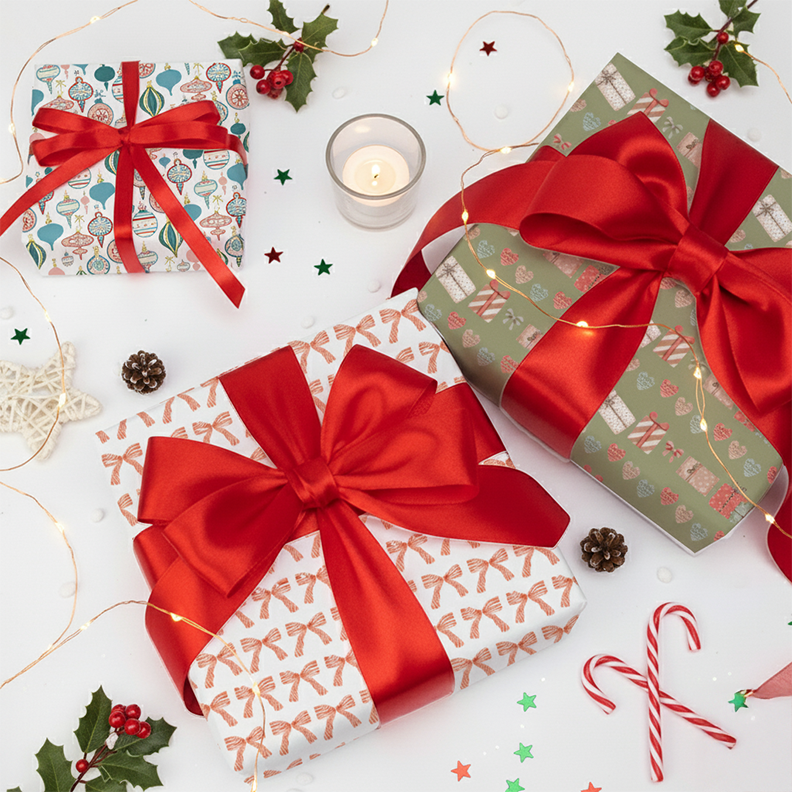 Gifts &amp; Bows - Christmas Wrapping Paper Bundle (3 Rolls)