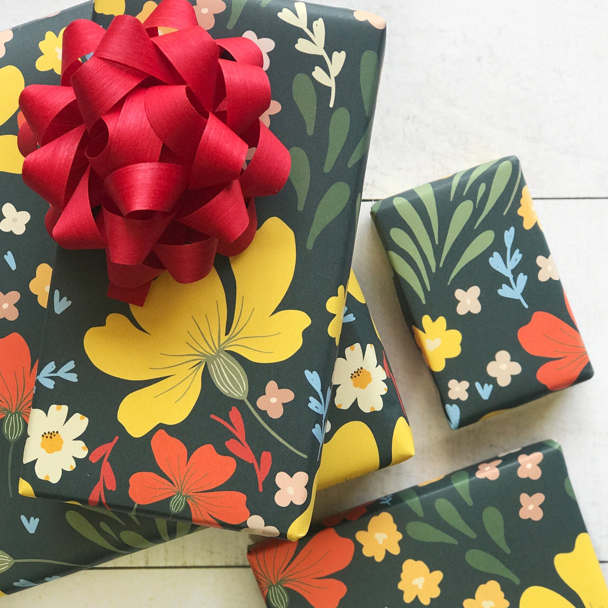 Madeline Waved Edge Handmade Flower Wrapping Paper, 20.9×16.9